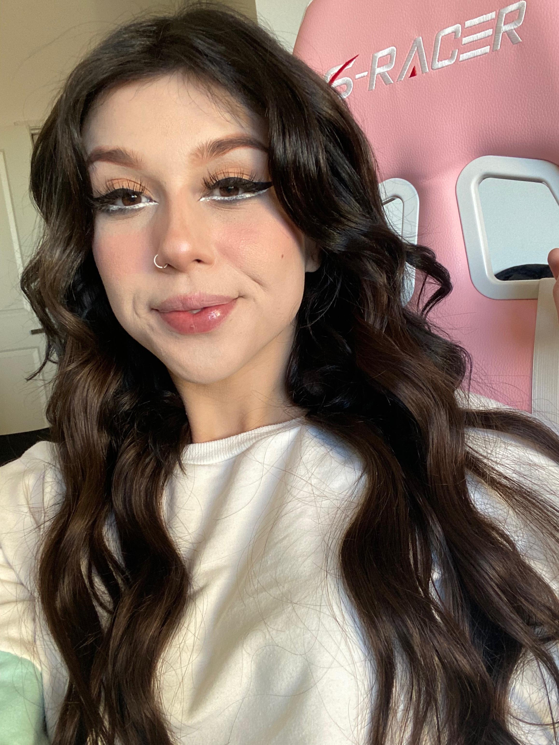 boo boo kitty 🐱💦💖 profile image