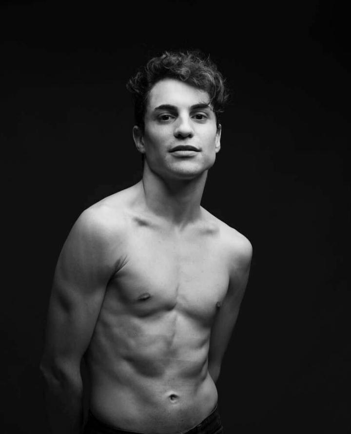 Caio reyes profile image