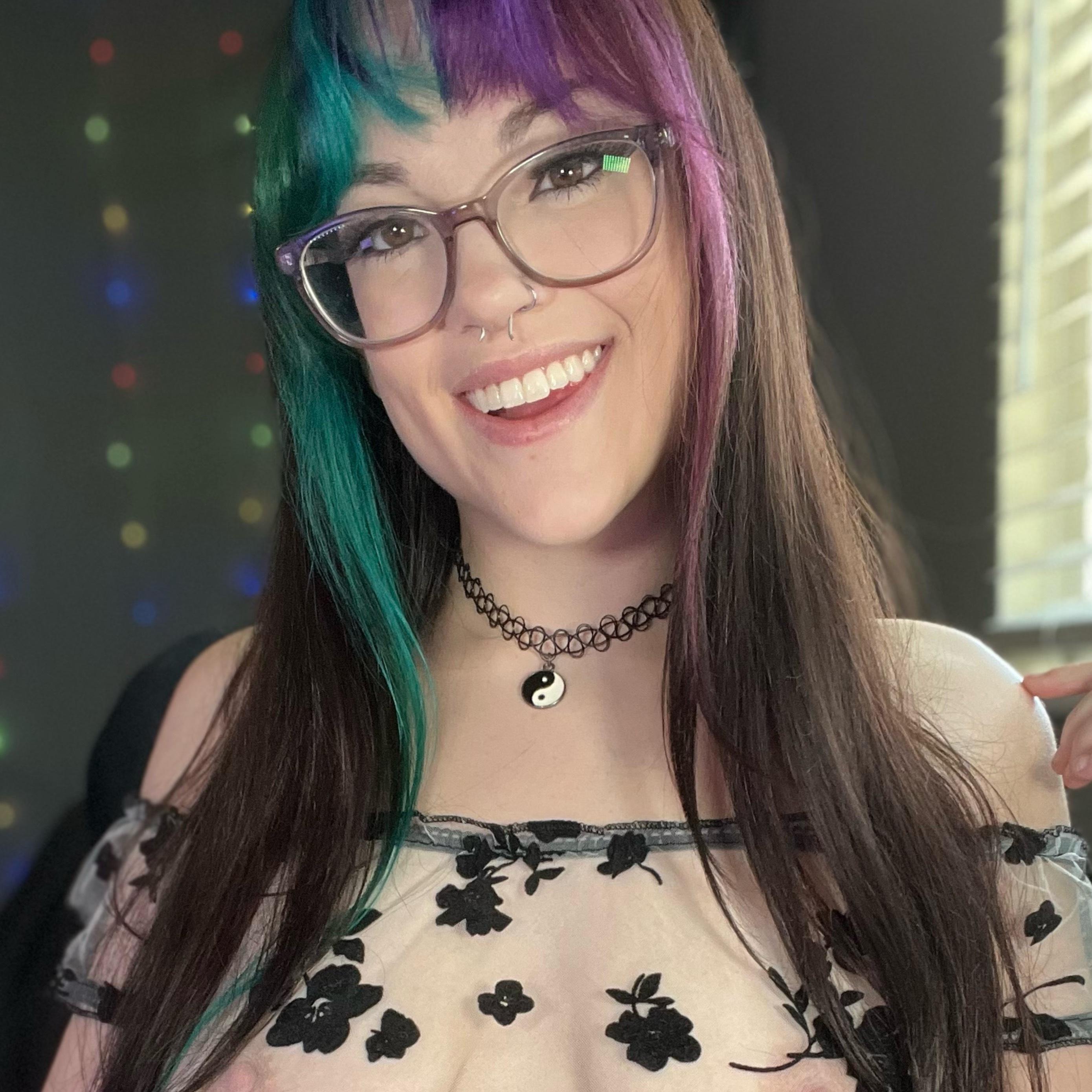 Olivia ✨ profile image