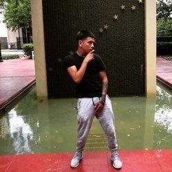 Rey Munoz profile image