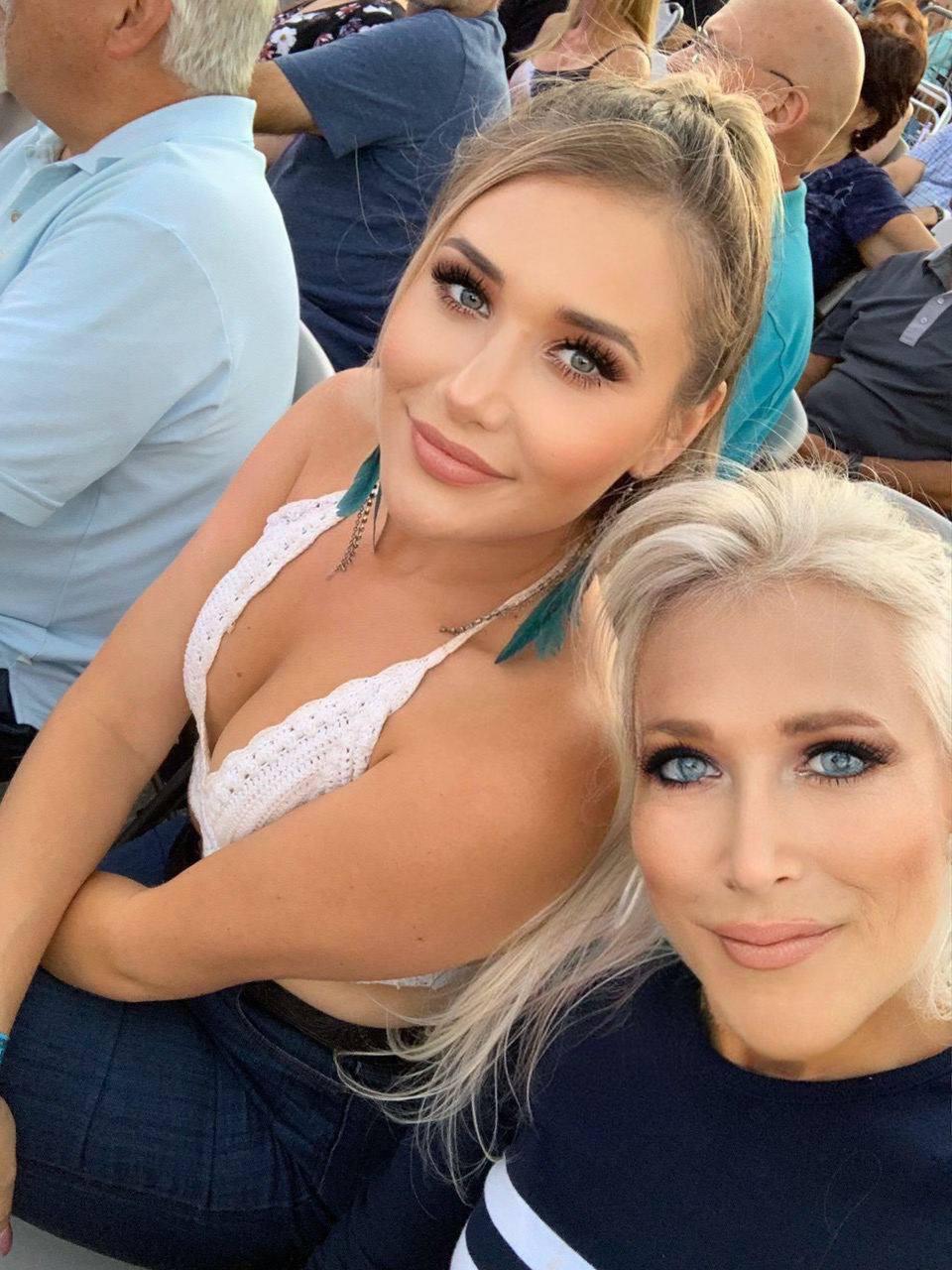 😈 ONLINE NOW 🤫 profile image