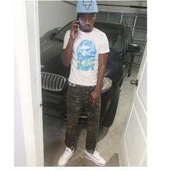 I make choochie smile profile image