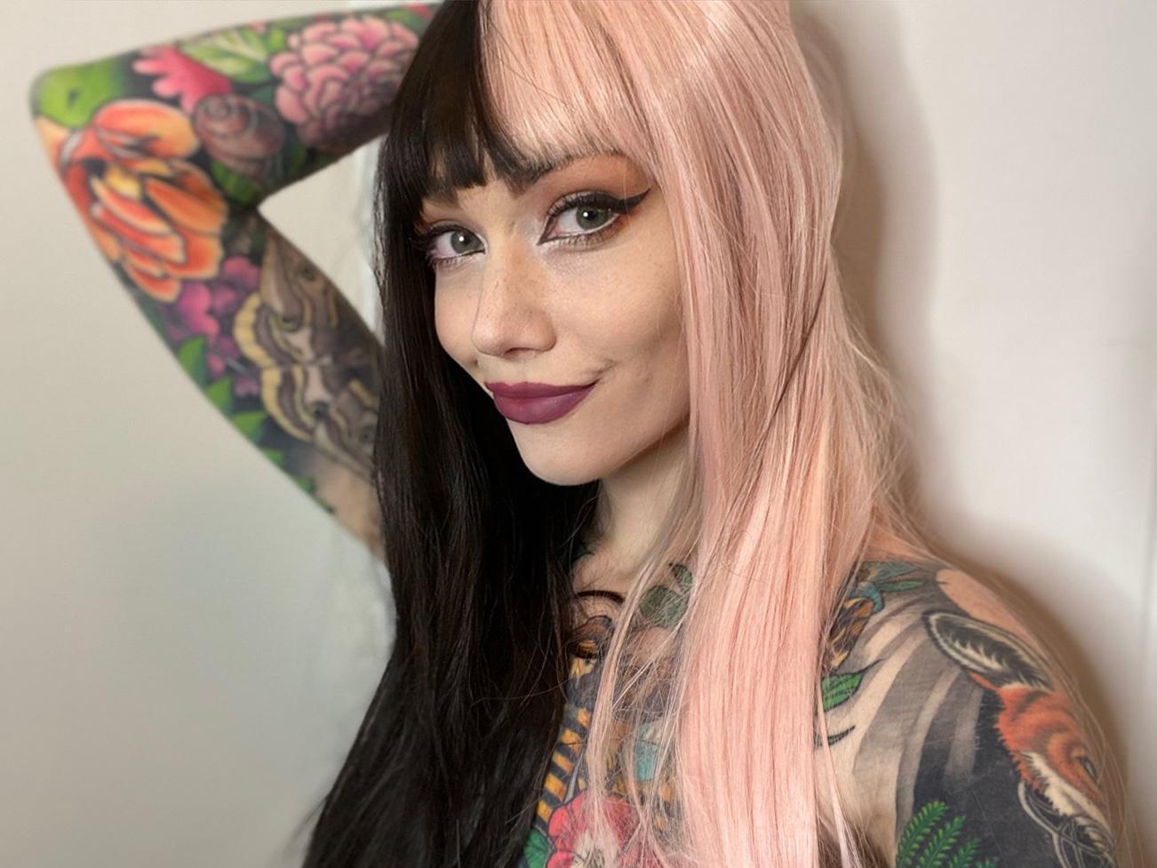 𝓈𝓂𝒶𝓁𝓁 𝓉𝒾𝓉𝓉𝓎 𝕘𝕠𝕥𝕙 𝕘𝕚𝕣𝕝𝕗𝕣𝕚𝕖𝕟𝕕 🦇 profile image