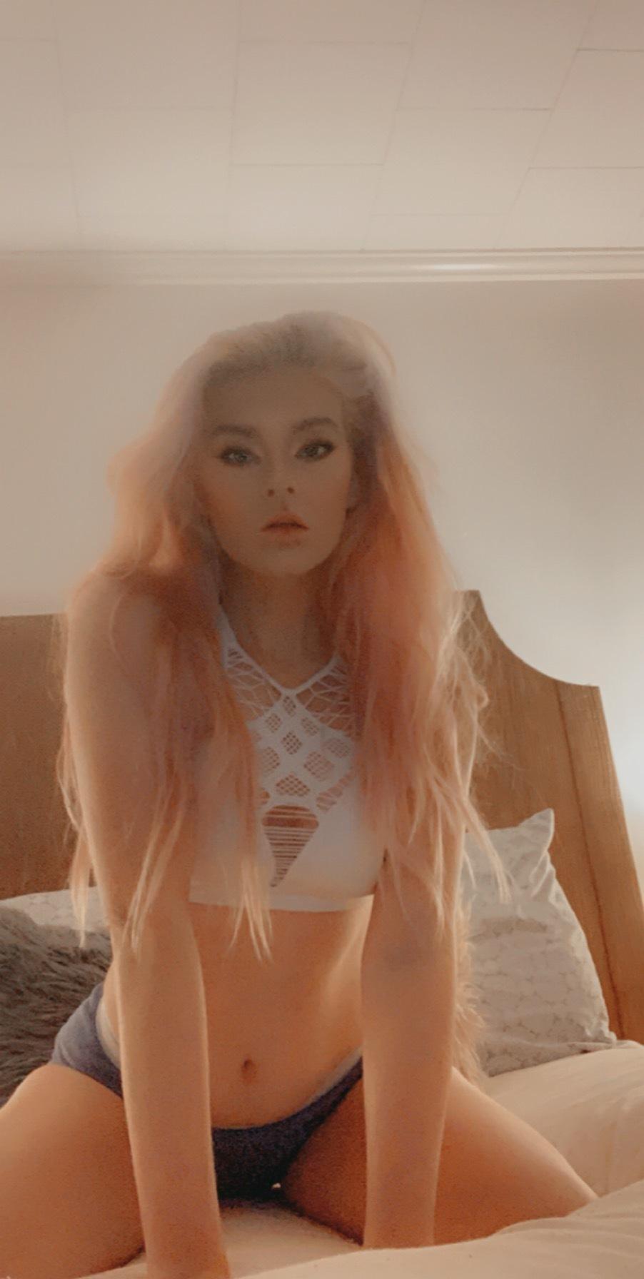 Aurora bee profile image