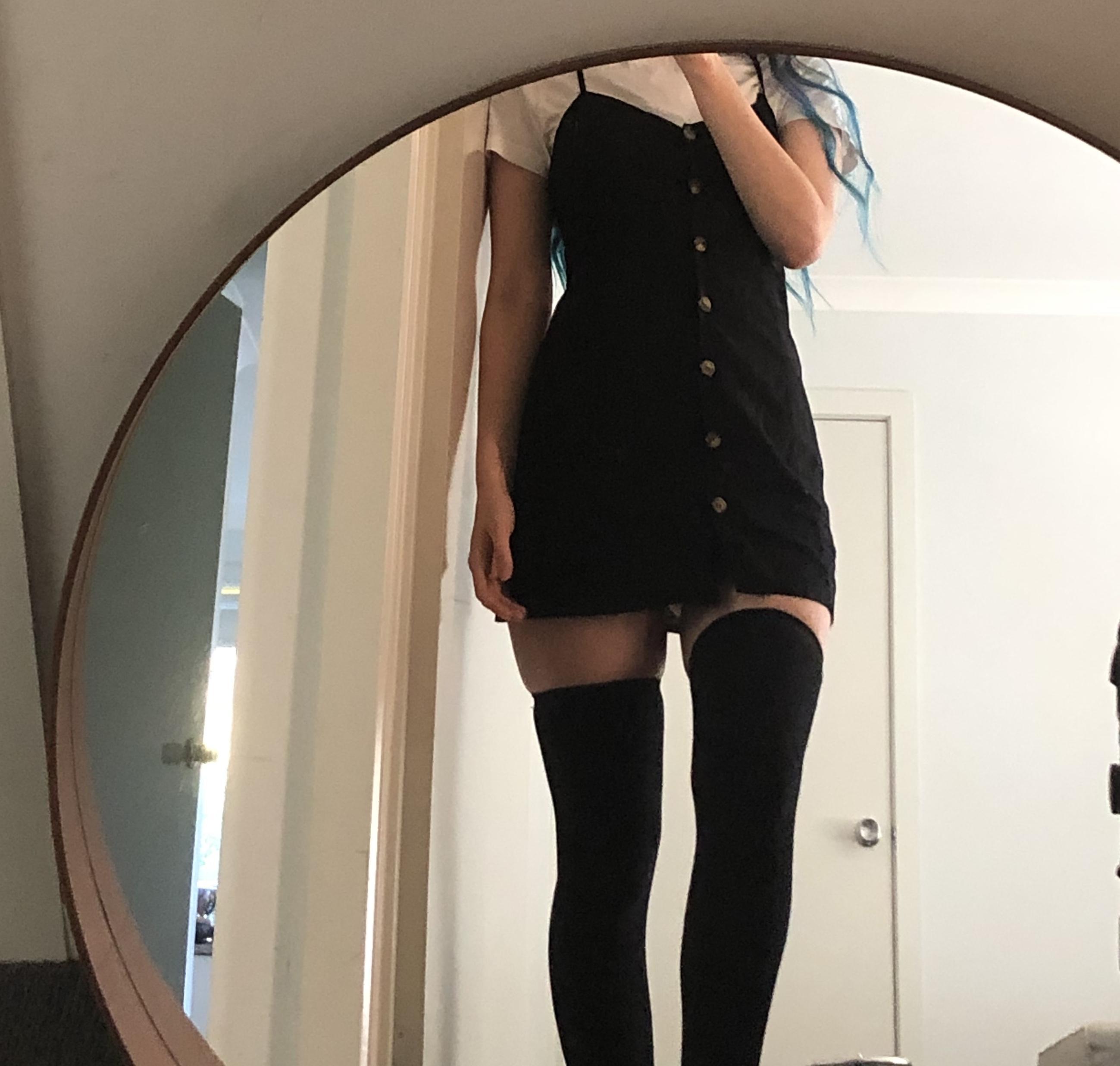 Violet 🌙✨ profile image