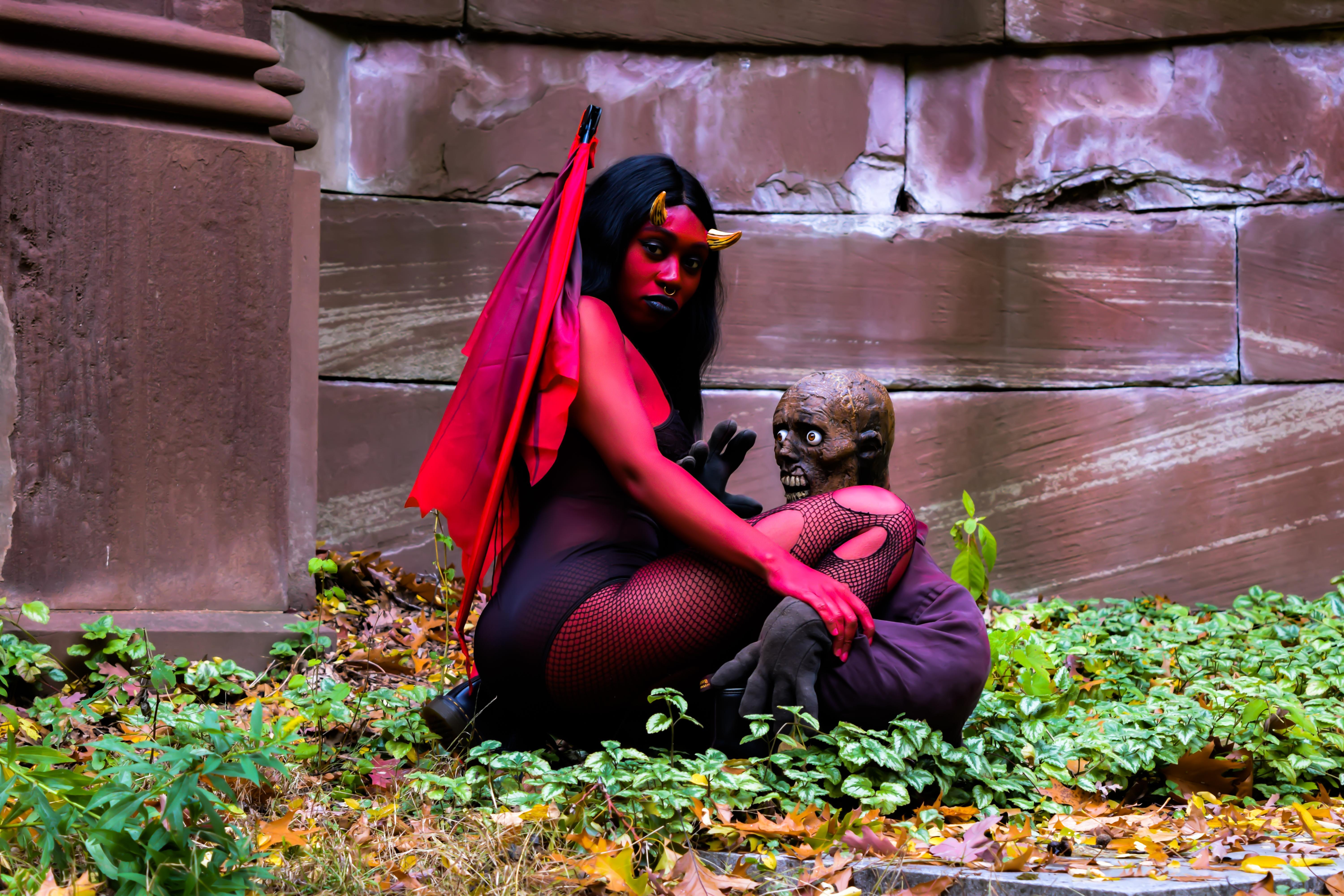 Hollow Eve profile image