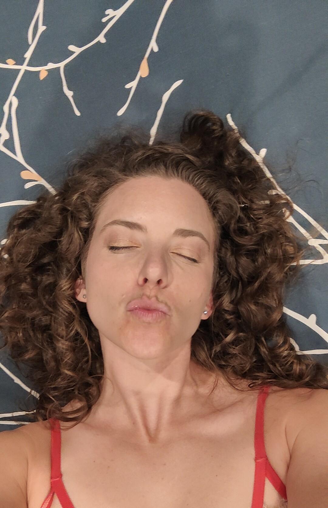 Samantha Z profile image