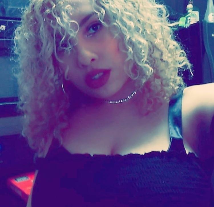 H O N E Y 🍯 profile image