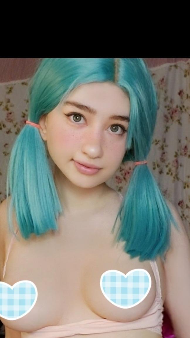 Rose Haze profile image