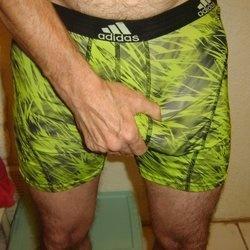 Shy Tom profile image