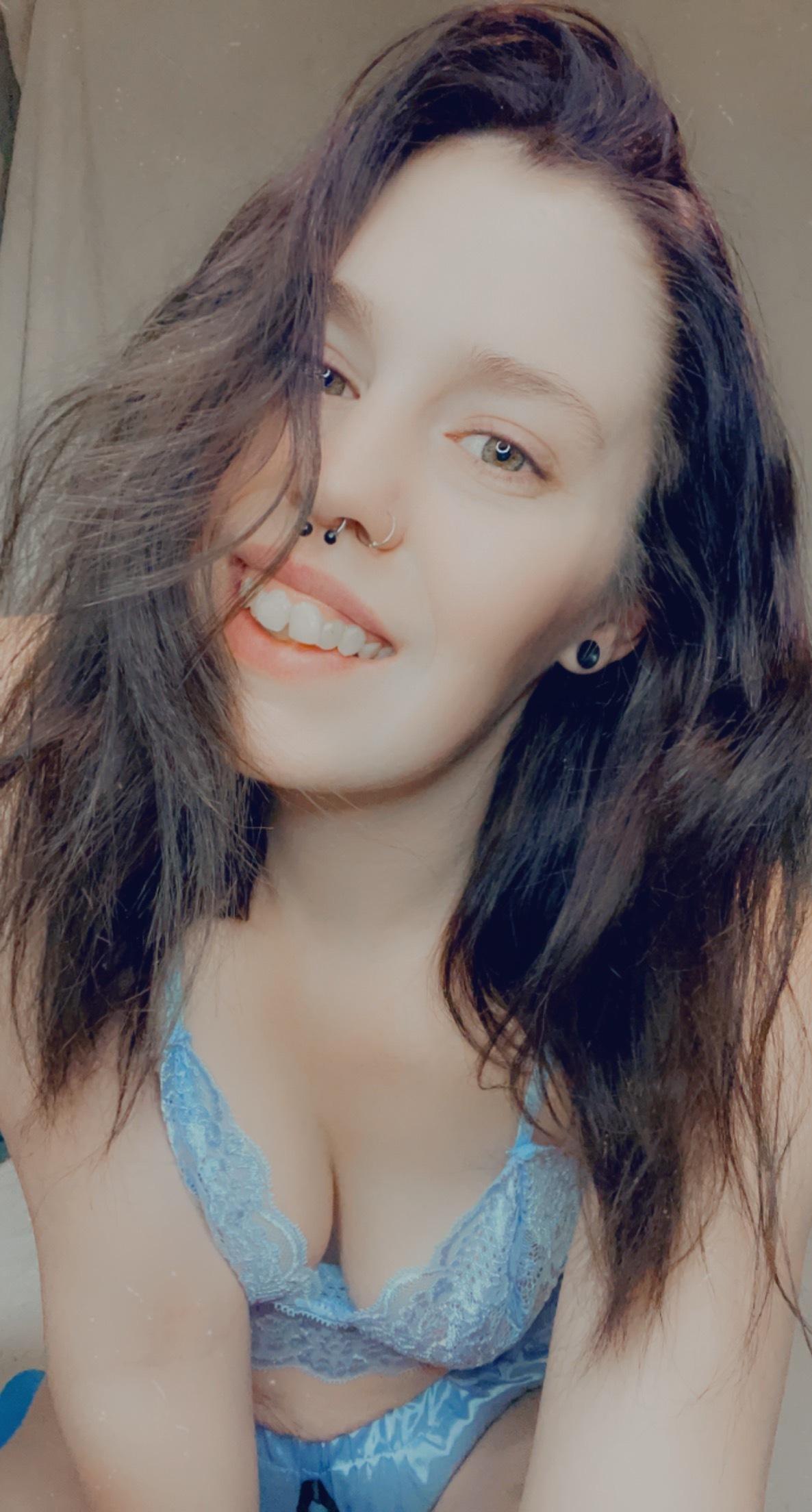 Sophia Foxx😈 profile image