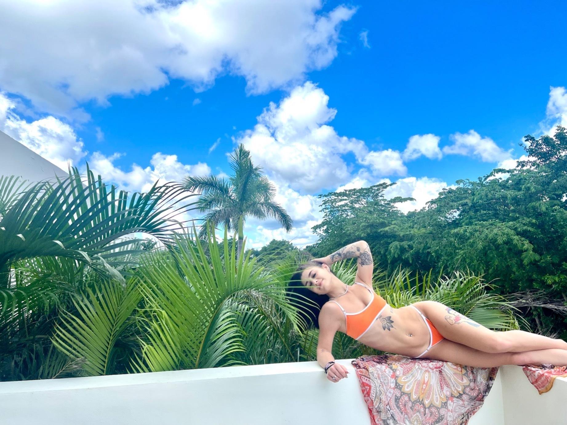 THE FORBIDDEN FRUIT 🍒🍌🍑 profile image