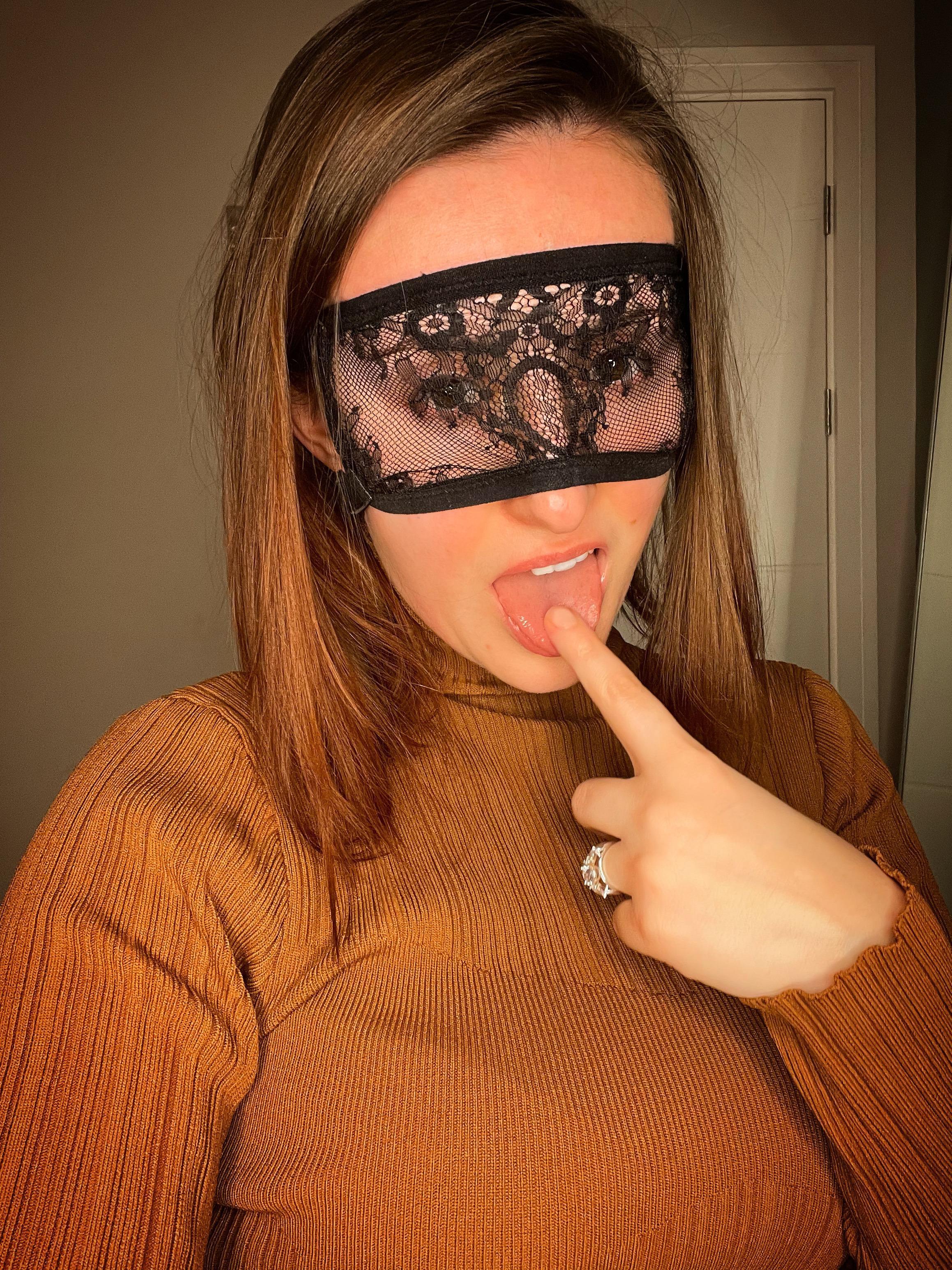 Rosa - Teacher. BBC Hotwife. Mistress. profile image