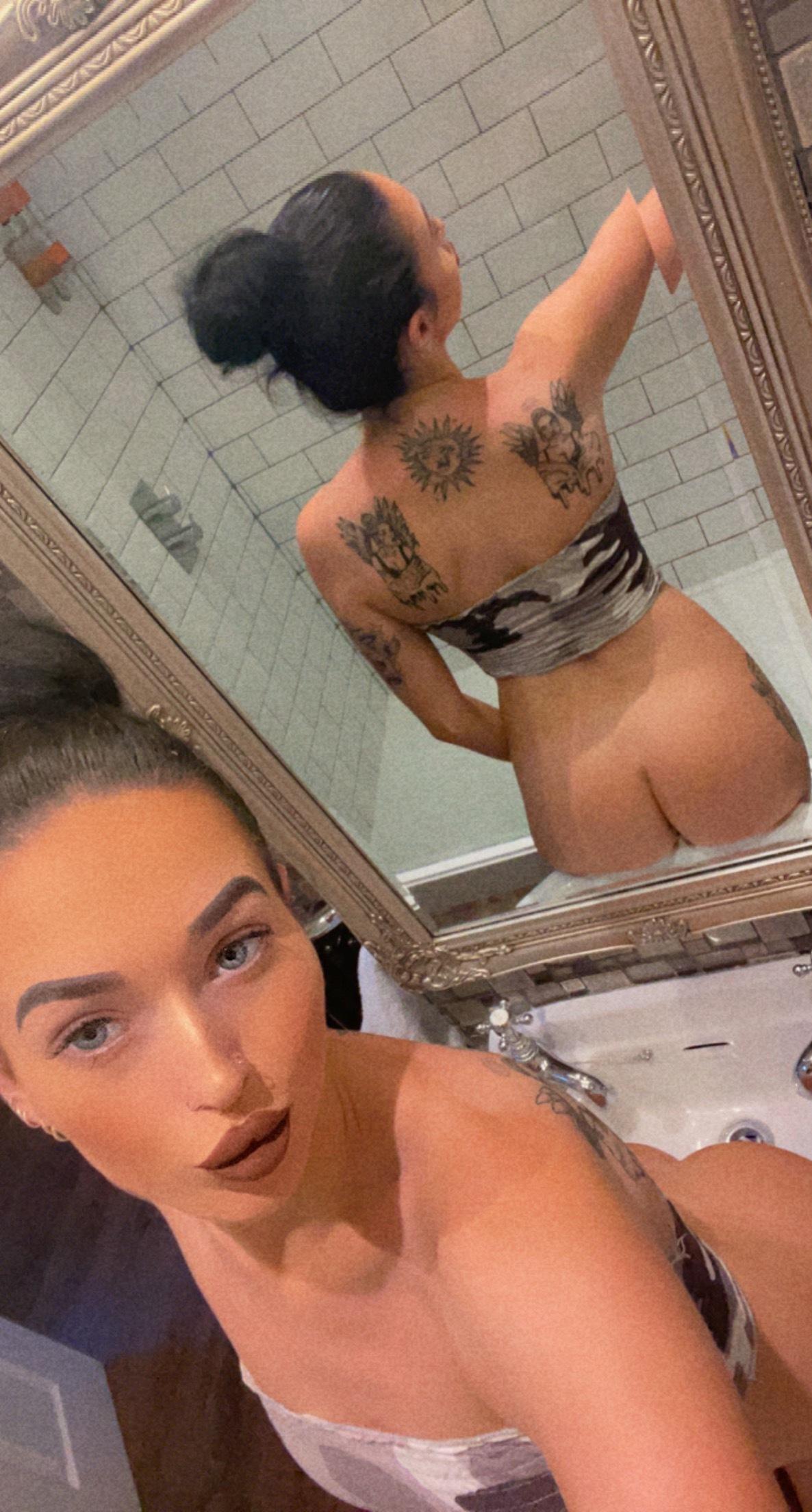 Taya🖤 profile image