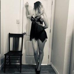 Moms Door 🚪 profile image