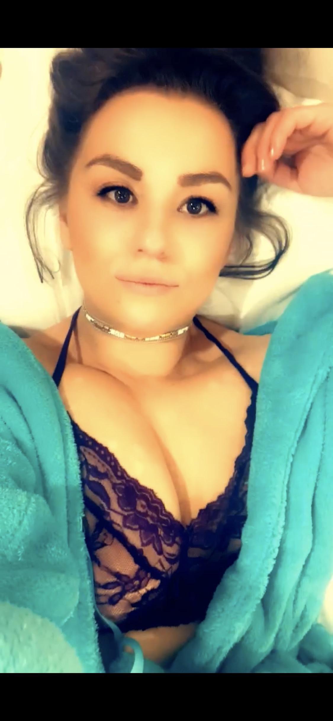 😈Roja profile image