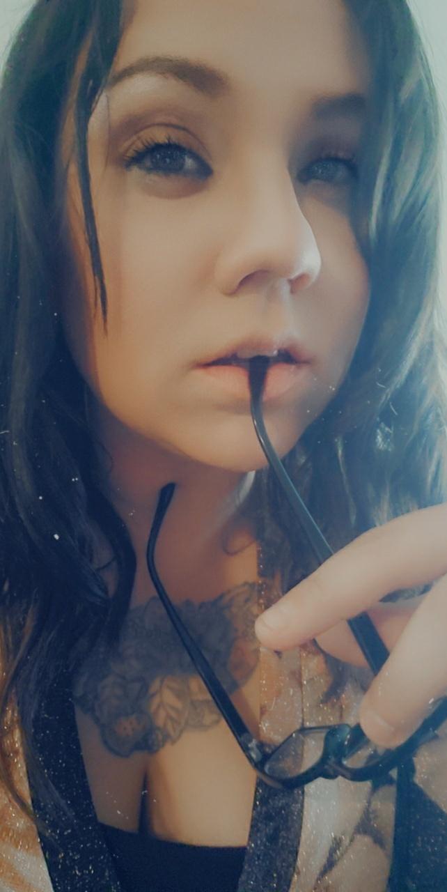 SirenOfTheSea profile image