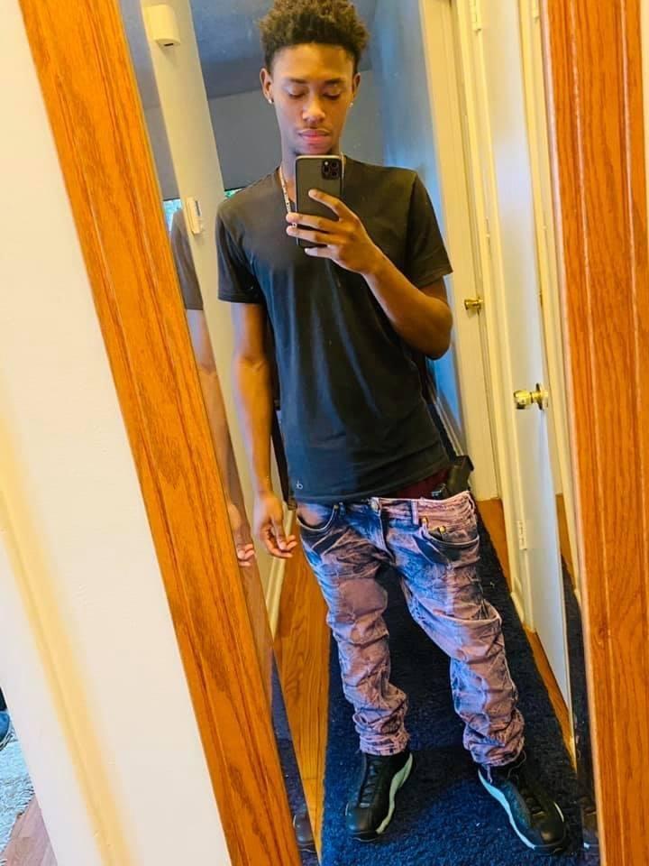 Eli the pipe giver profile image