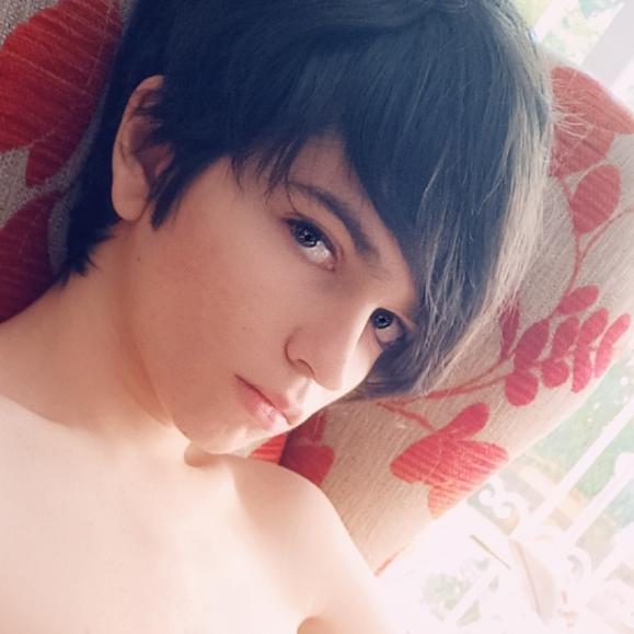 Heladess profile image