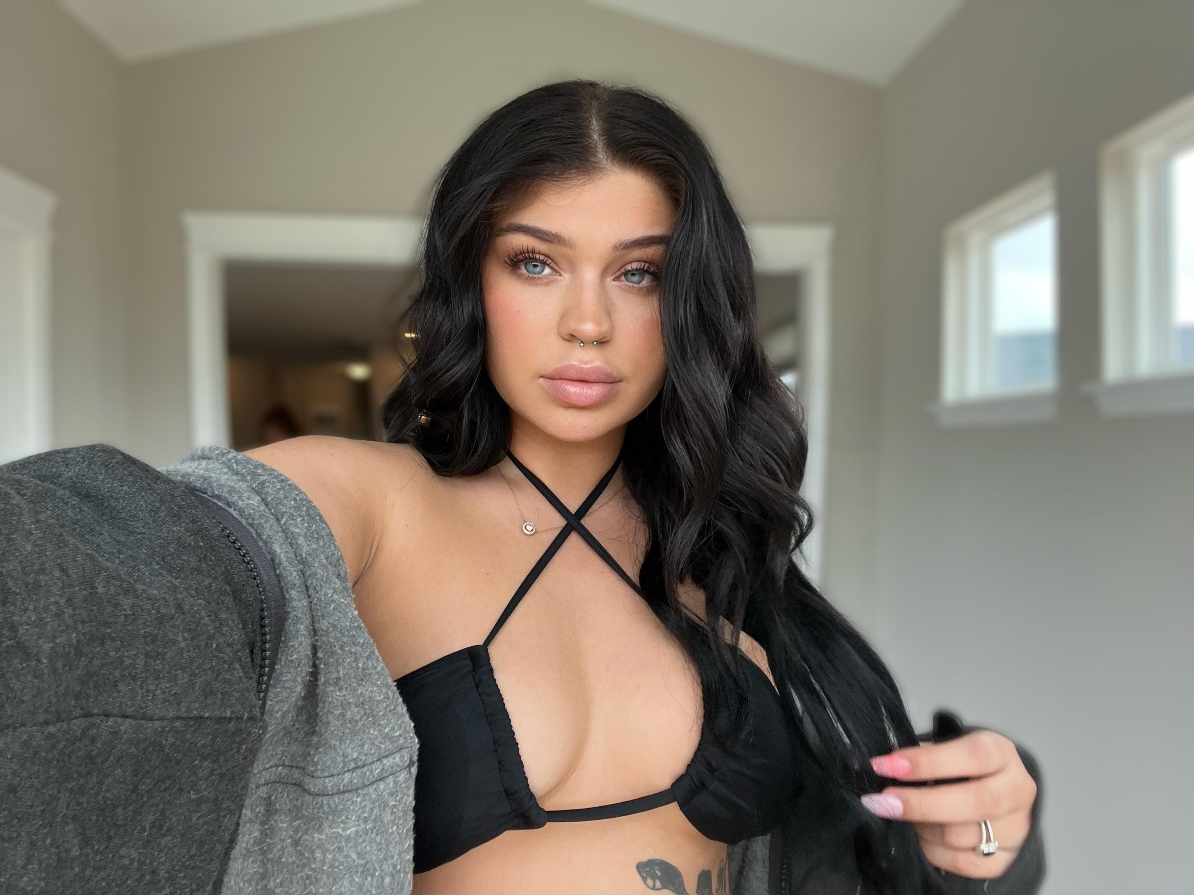 SAGE ♡︎ profile image