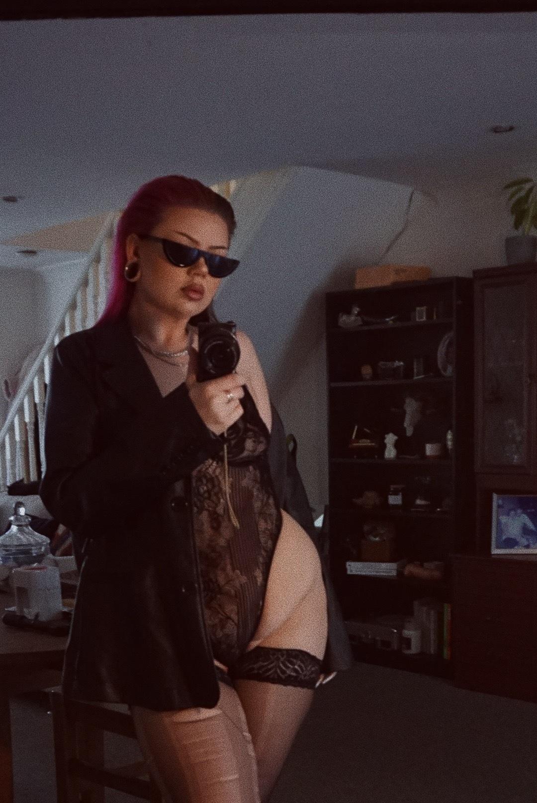 Mel FREE ACCOUNT profile image