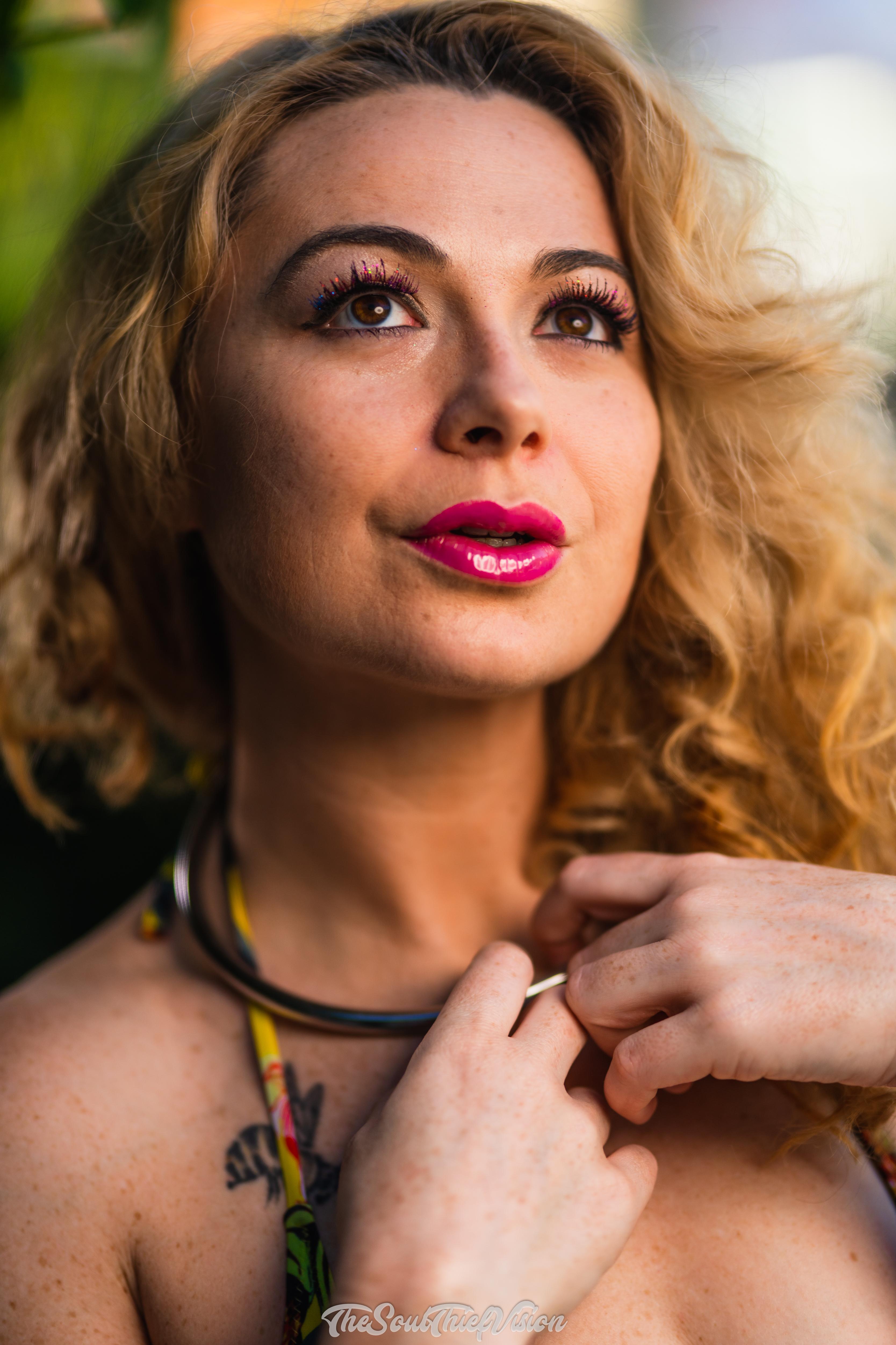 Siouxsie Q is Your American Sweetheart profile image