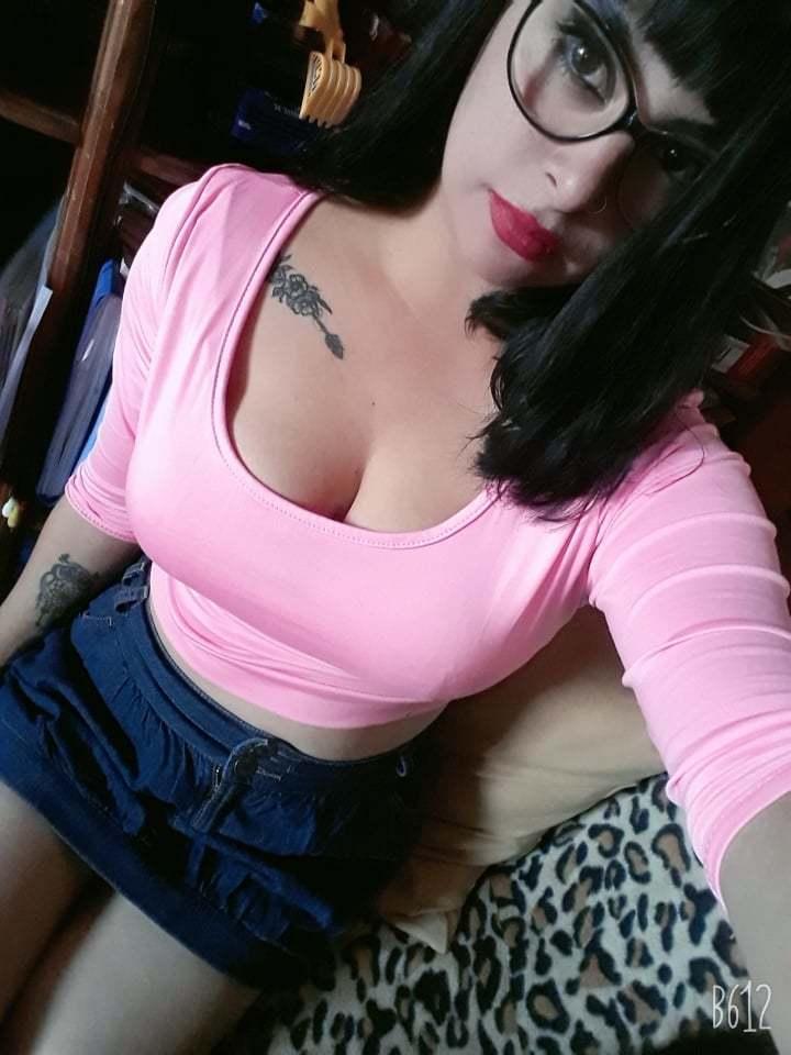 Karoline profile image