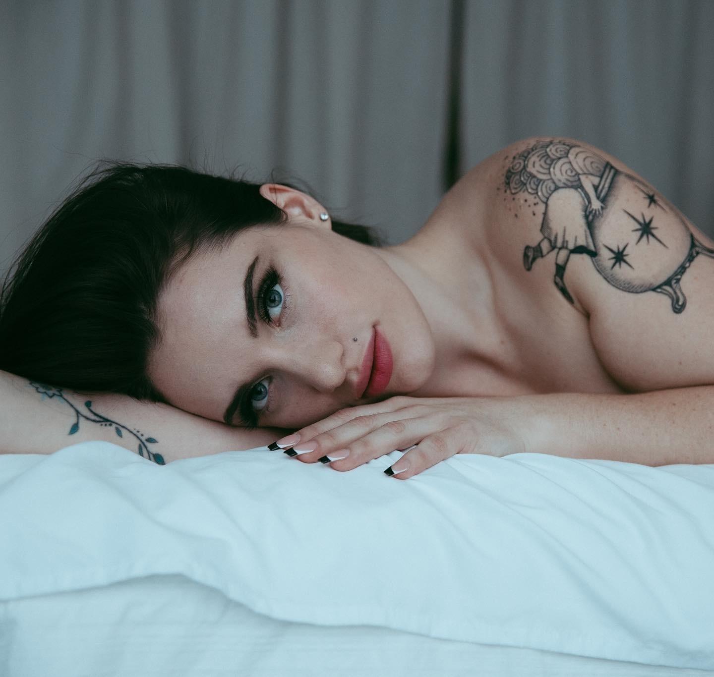 That one blind girl you know 👸🏻 profile image