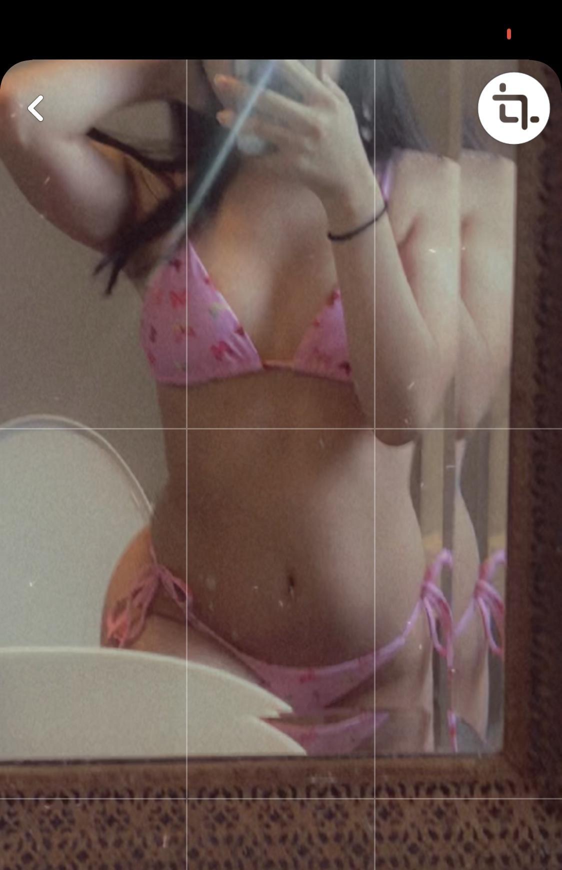 Lil shawtyDaBaddest profile image