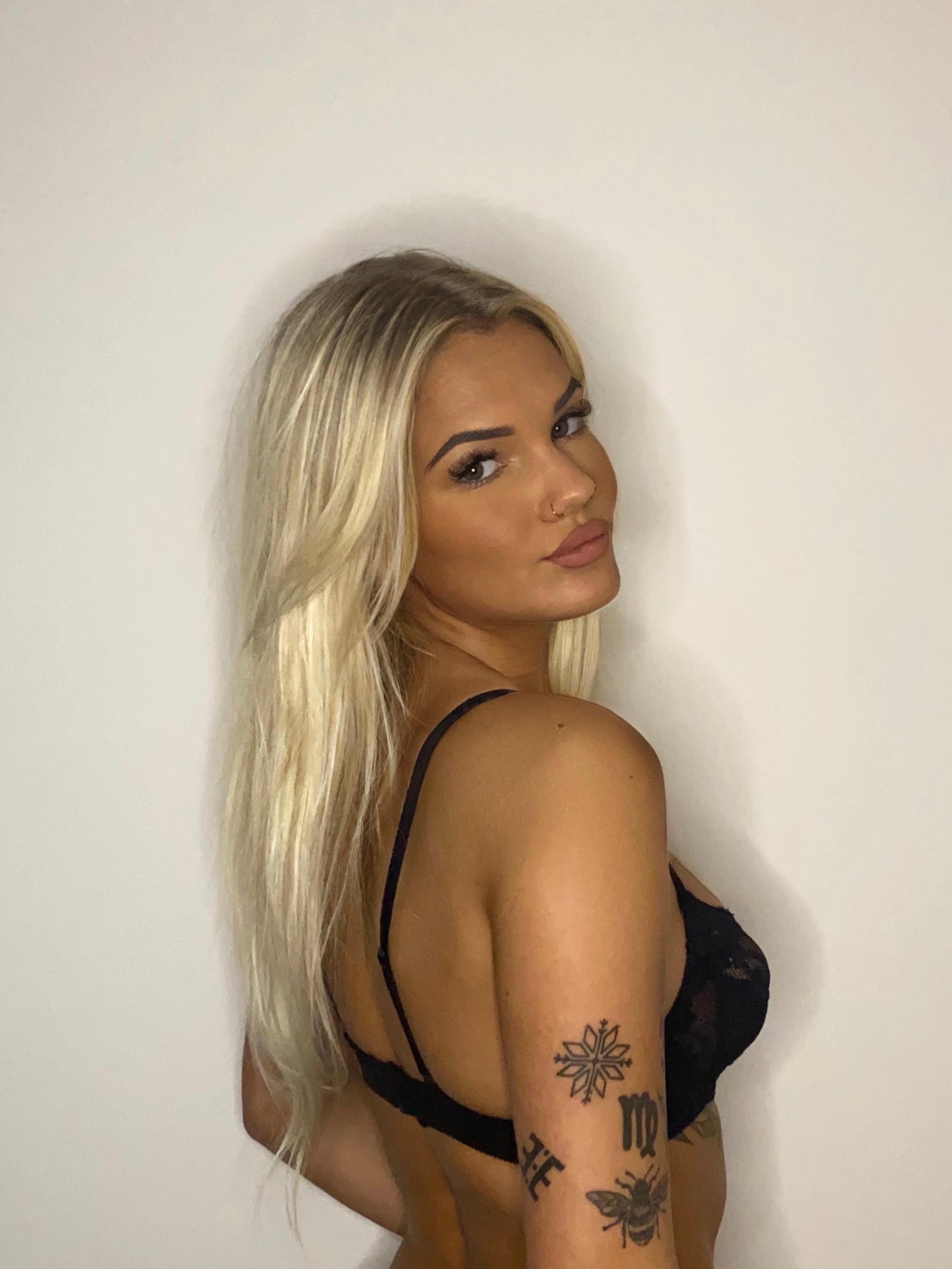 Blondie profile image