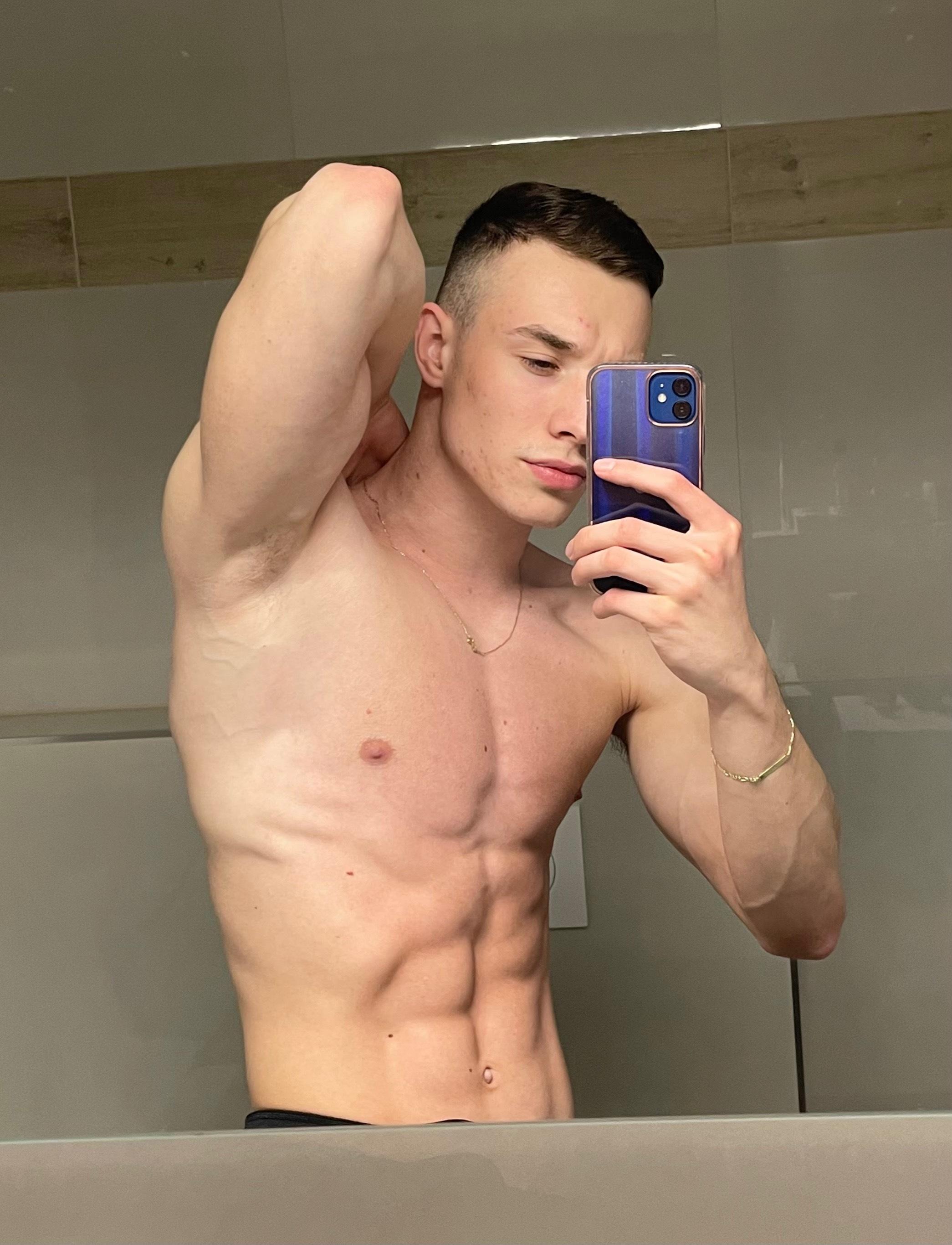 Johnie VIP 👑 profile image