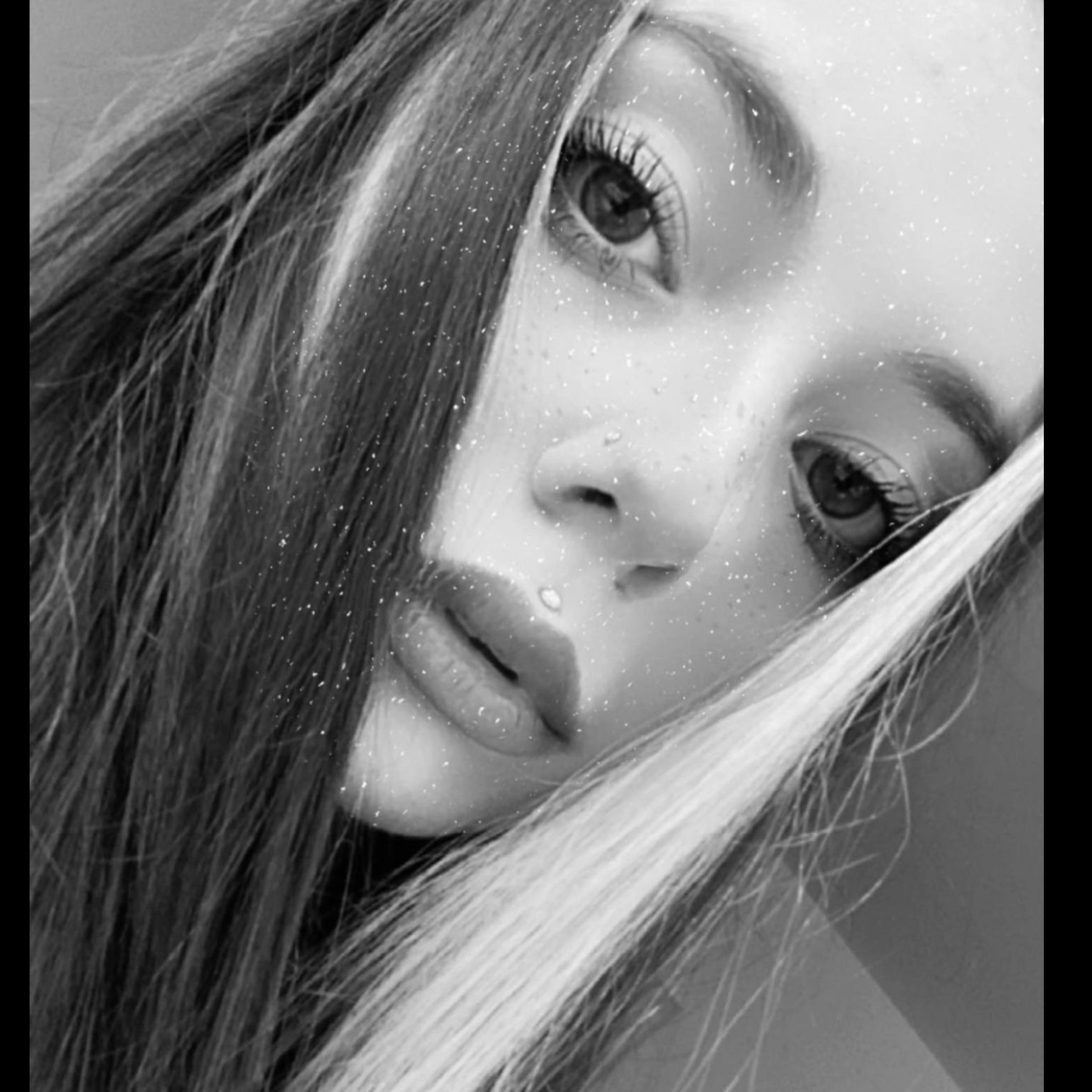 Lini 💗 profile image