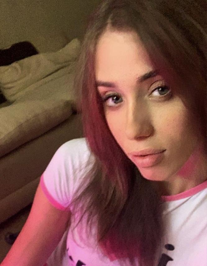 Lily Demure profile image