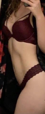 Blonde Horse Babe profile image