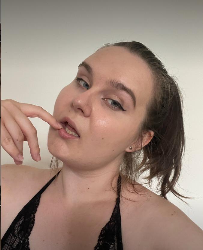 🍑💦 Naughty Chubby Nixie Sin 🍑💦 profile image