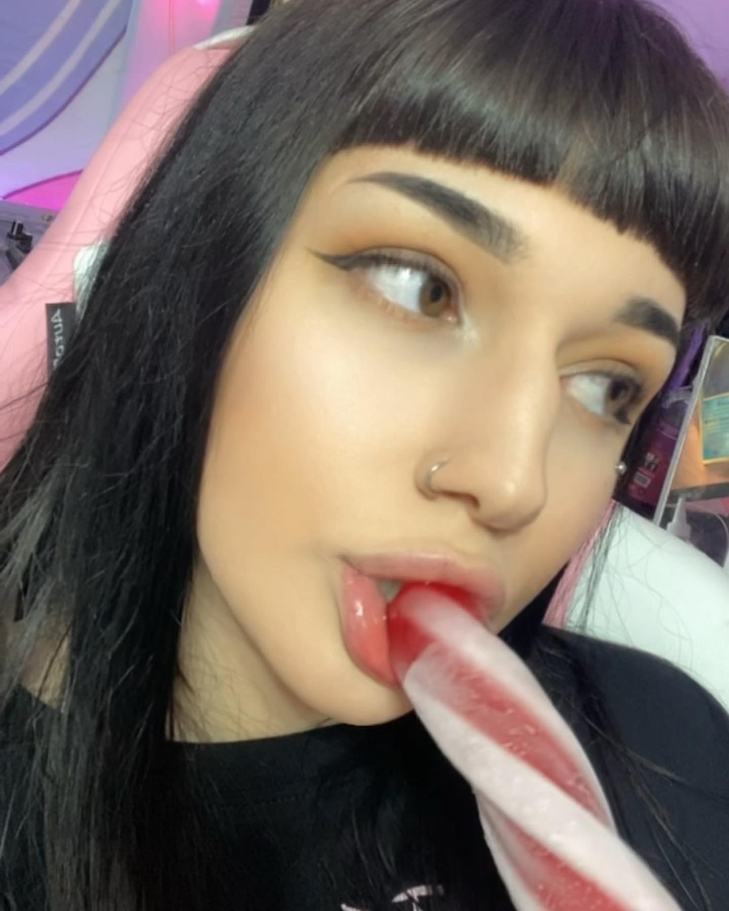 Danielle profile image