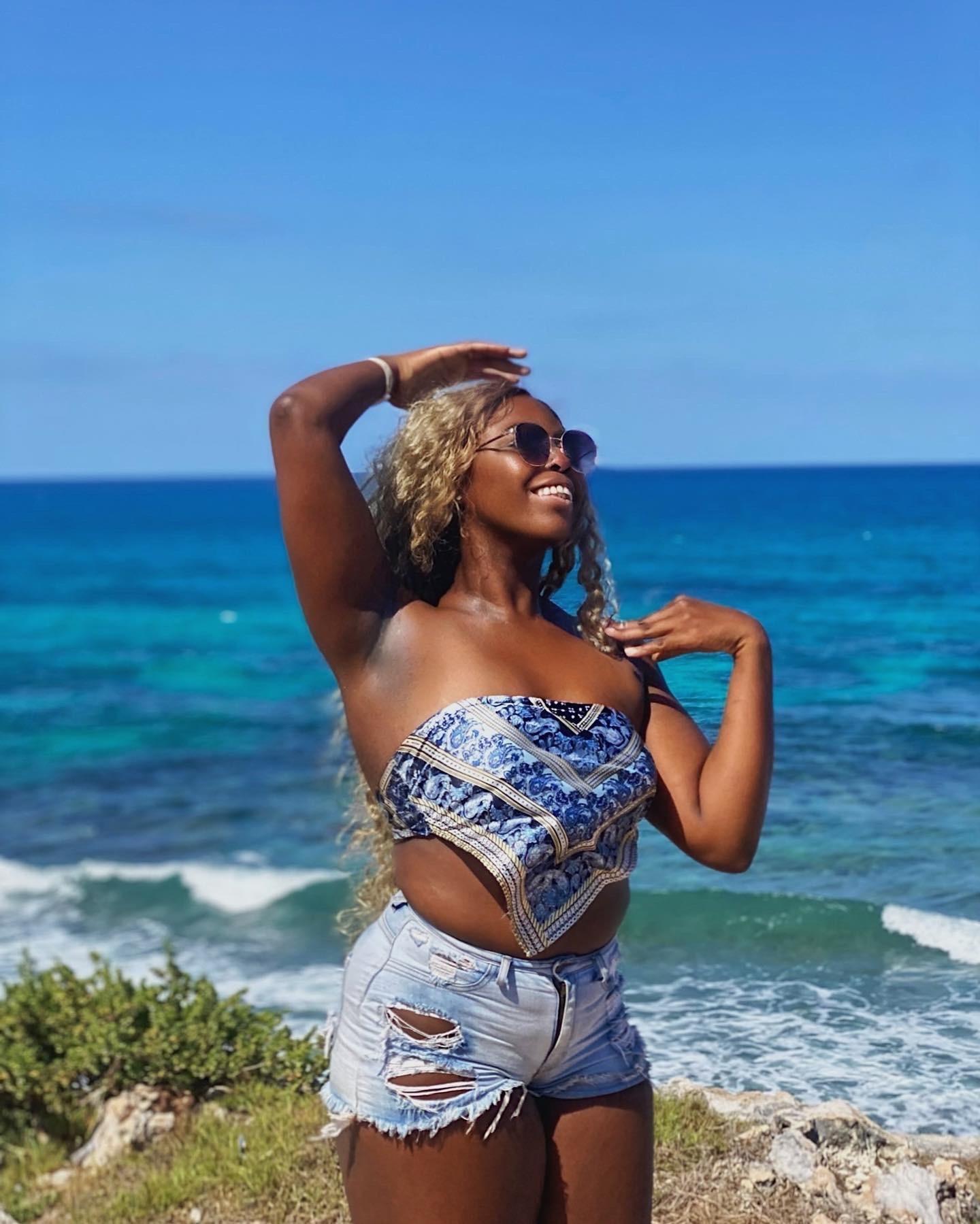 DesiMonét profile image