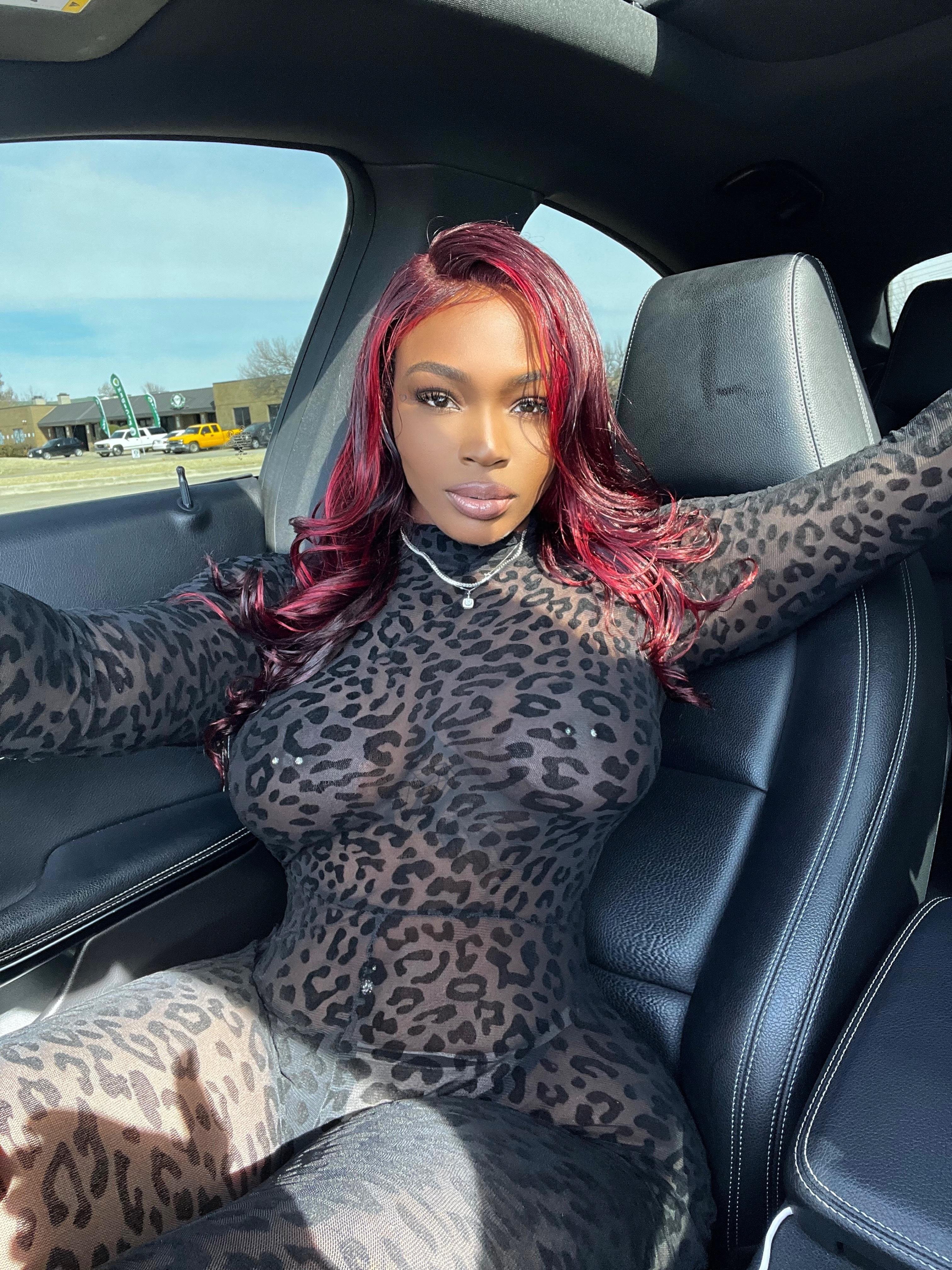 NAKED.BINA💕 profile image