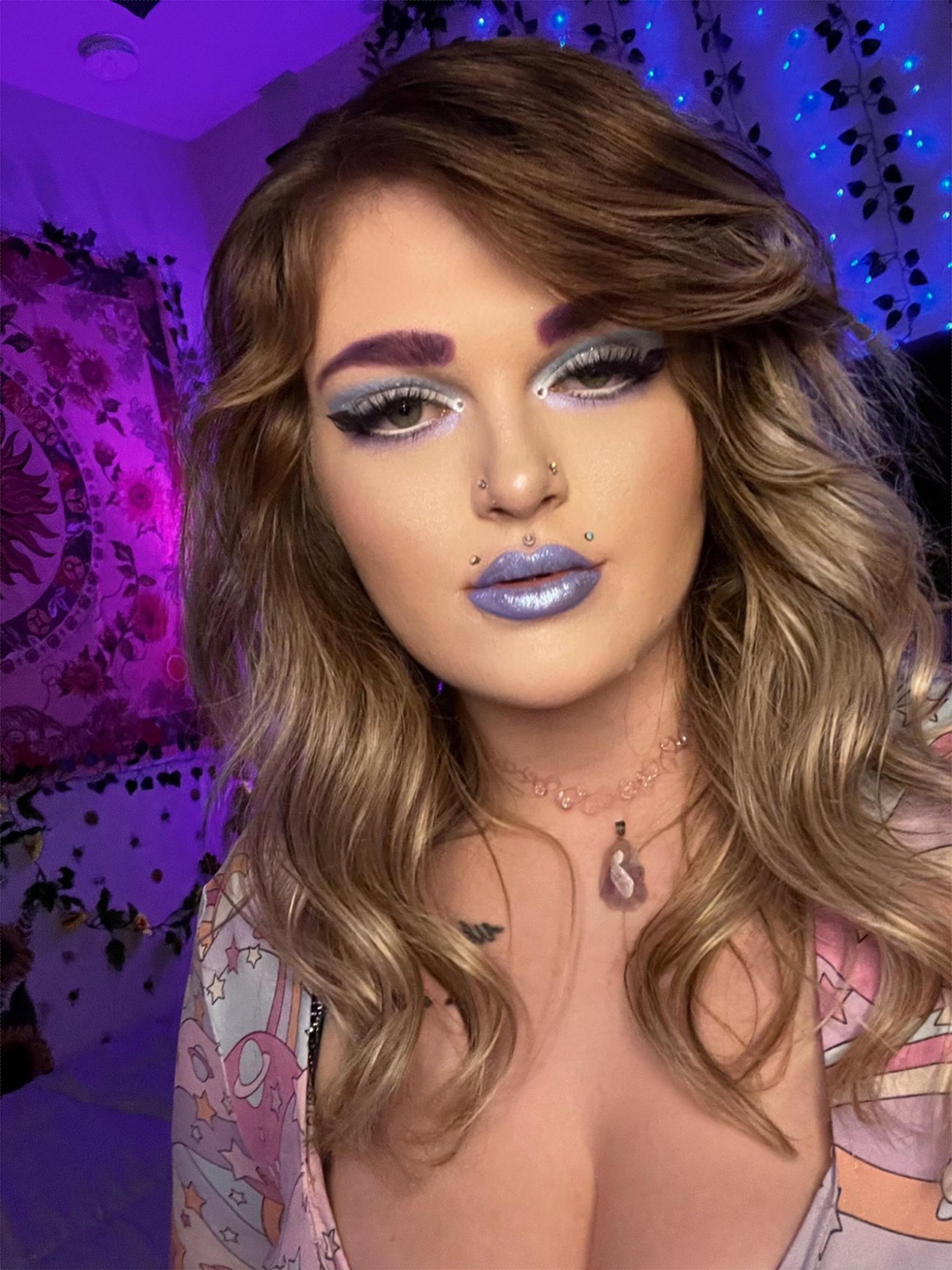 Kat Dior profile image