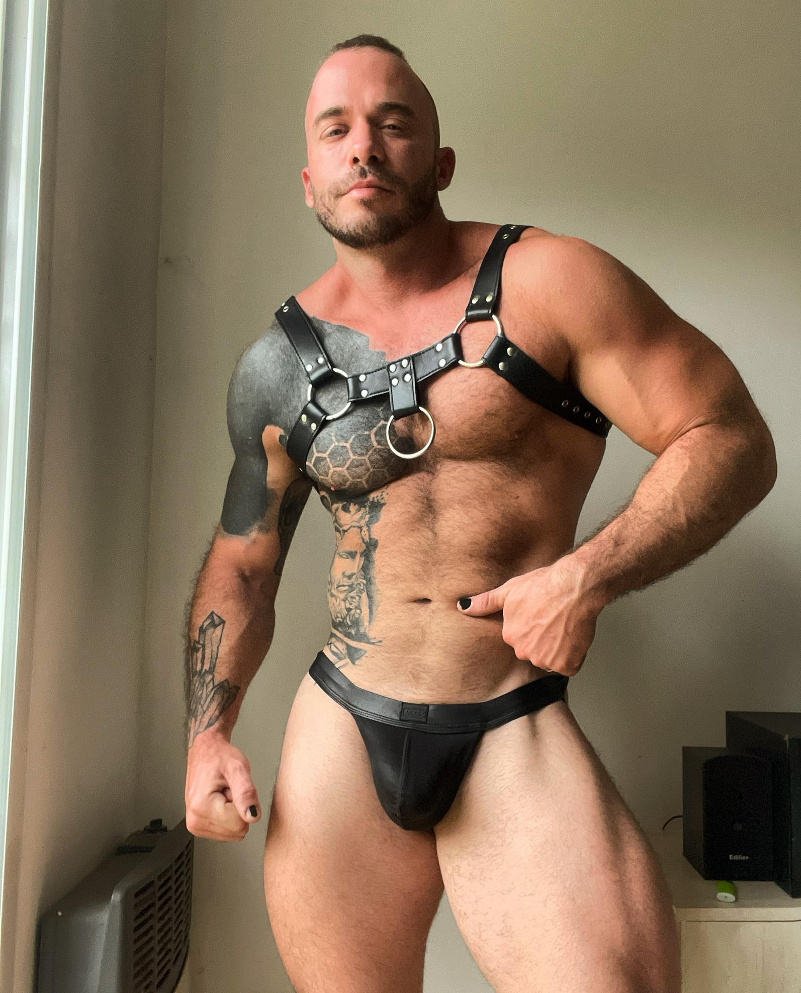 Papi 🔥 profile image