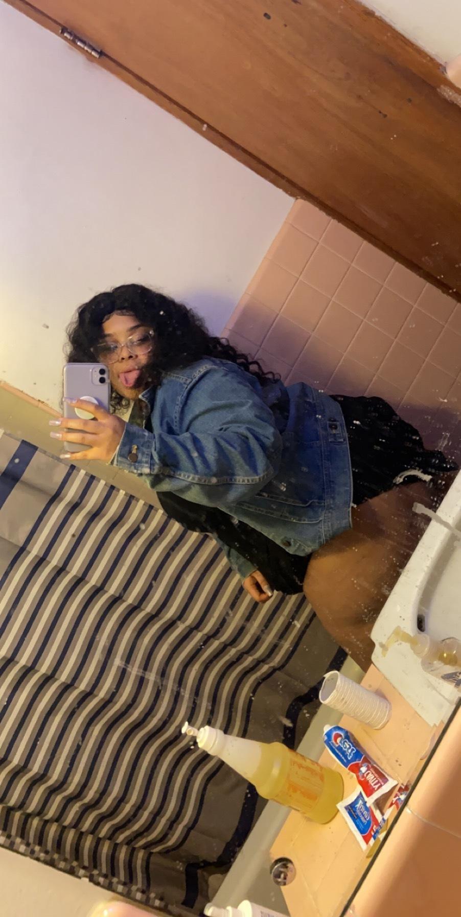 Symphony Mckinnis profile image