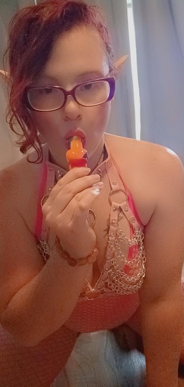 Ryver Marie profile image