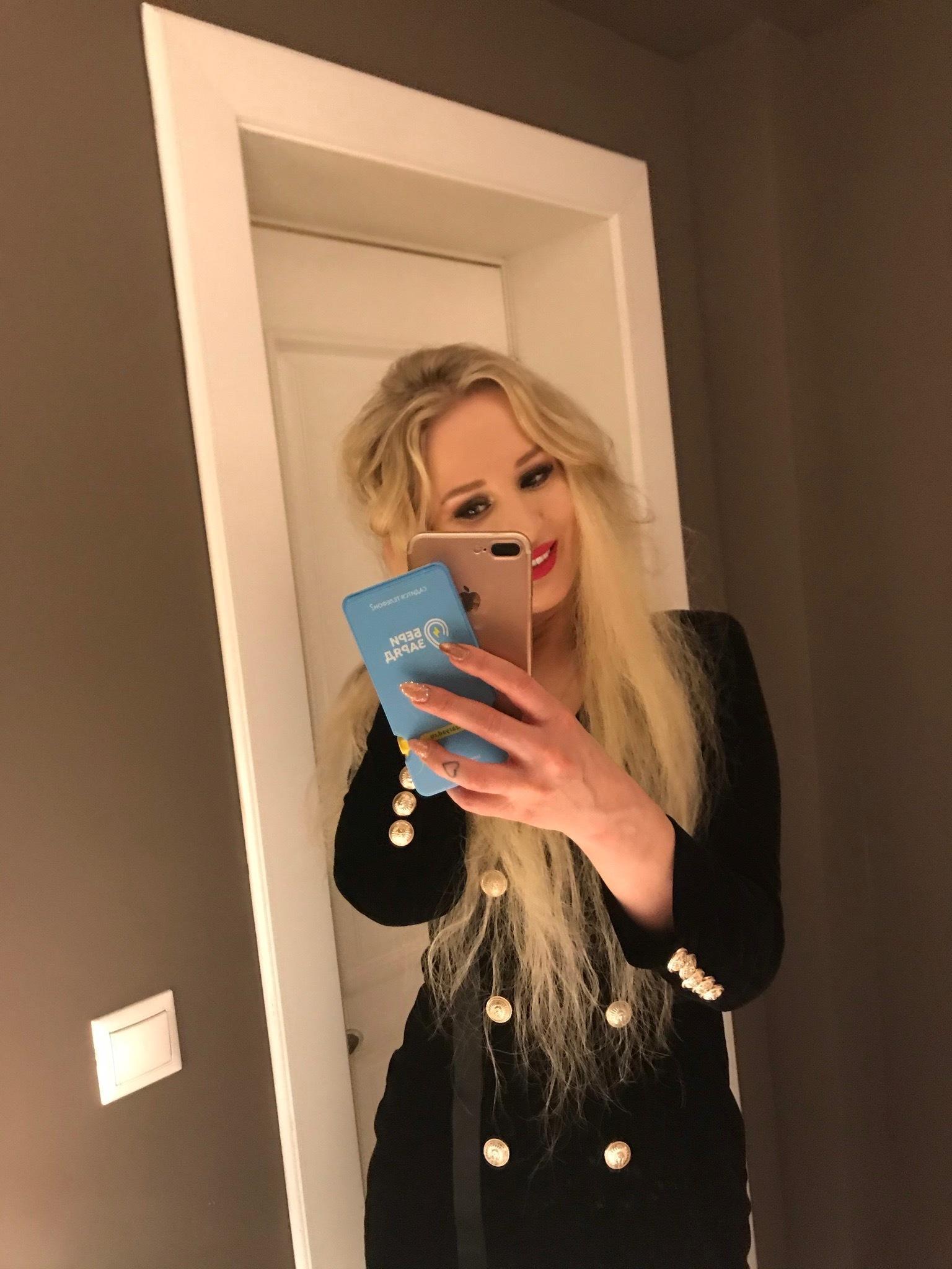 EMILYROSS profile image