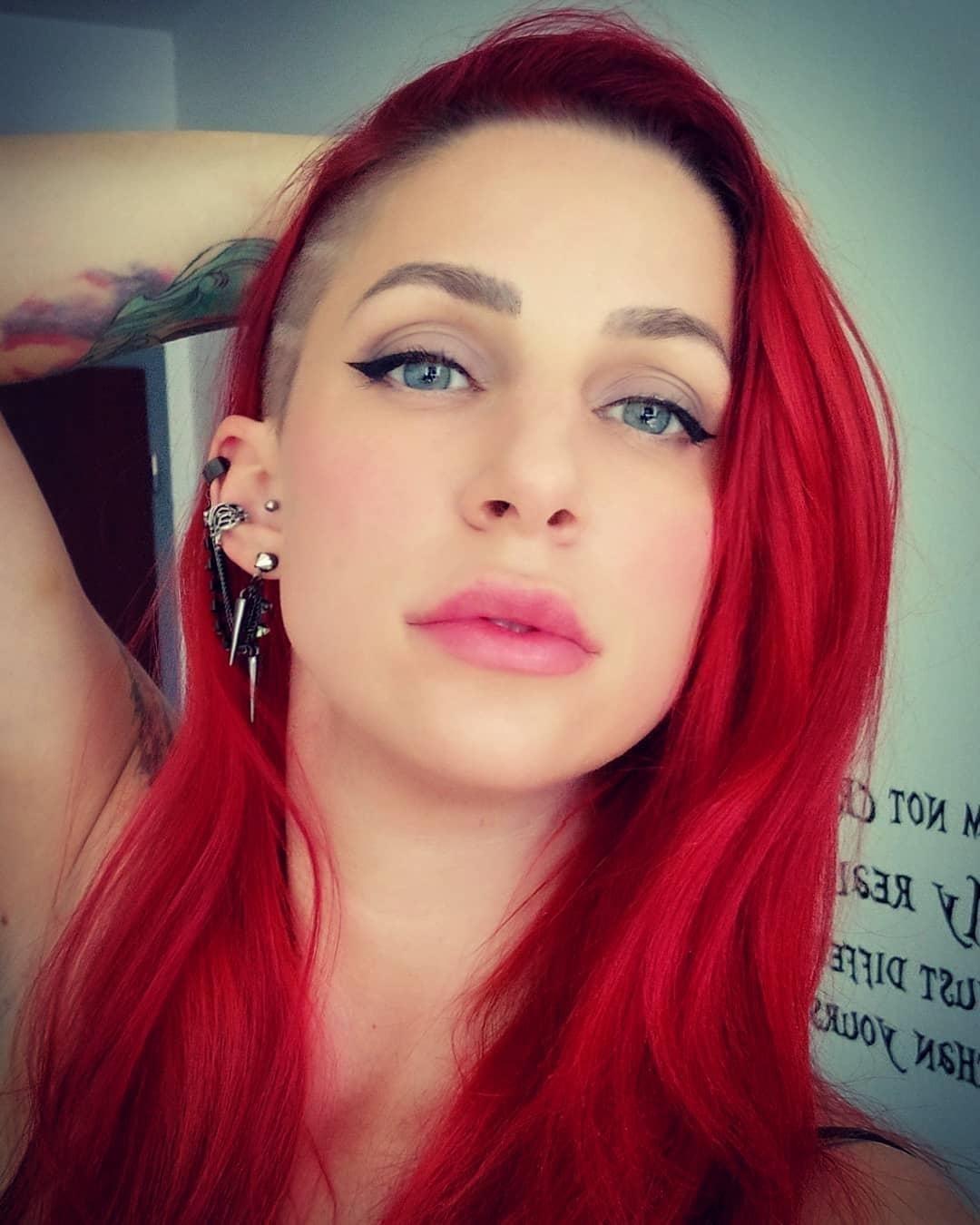 Larra Phoenix 🔥 profile image