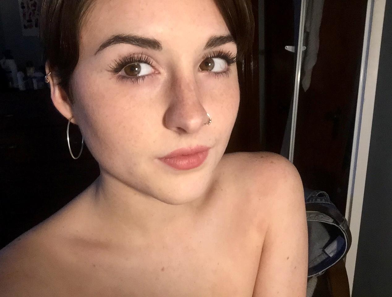 Daphne Daniels profile image