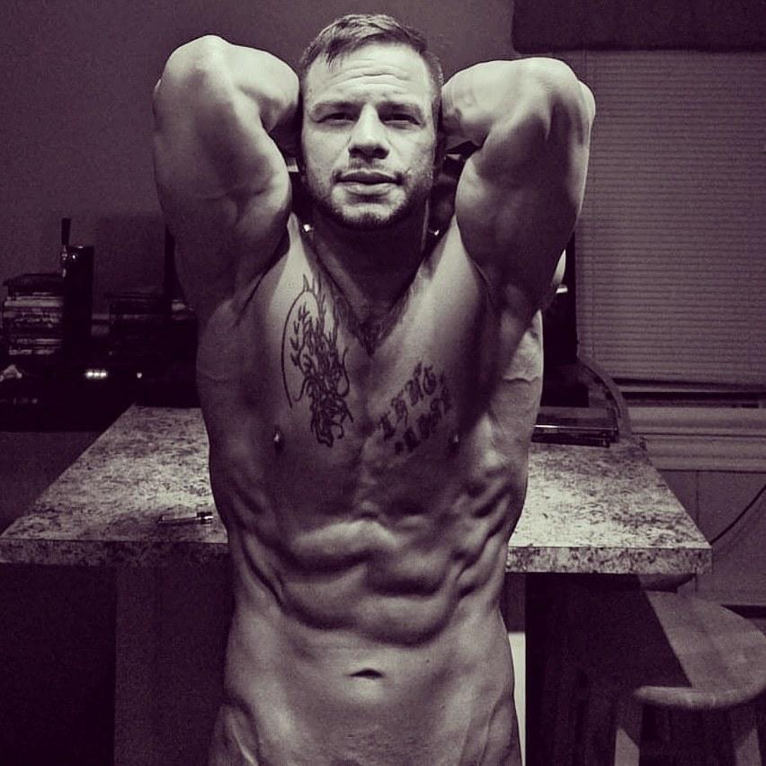 A-a-ron profile image