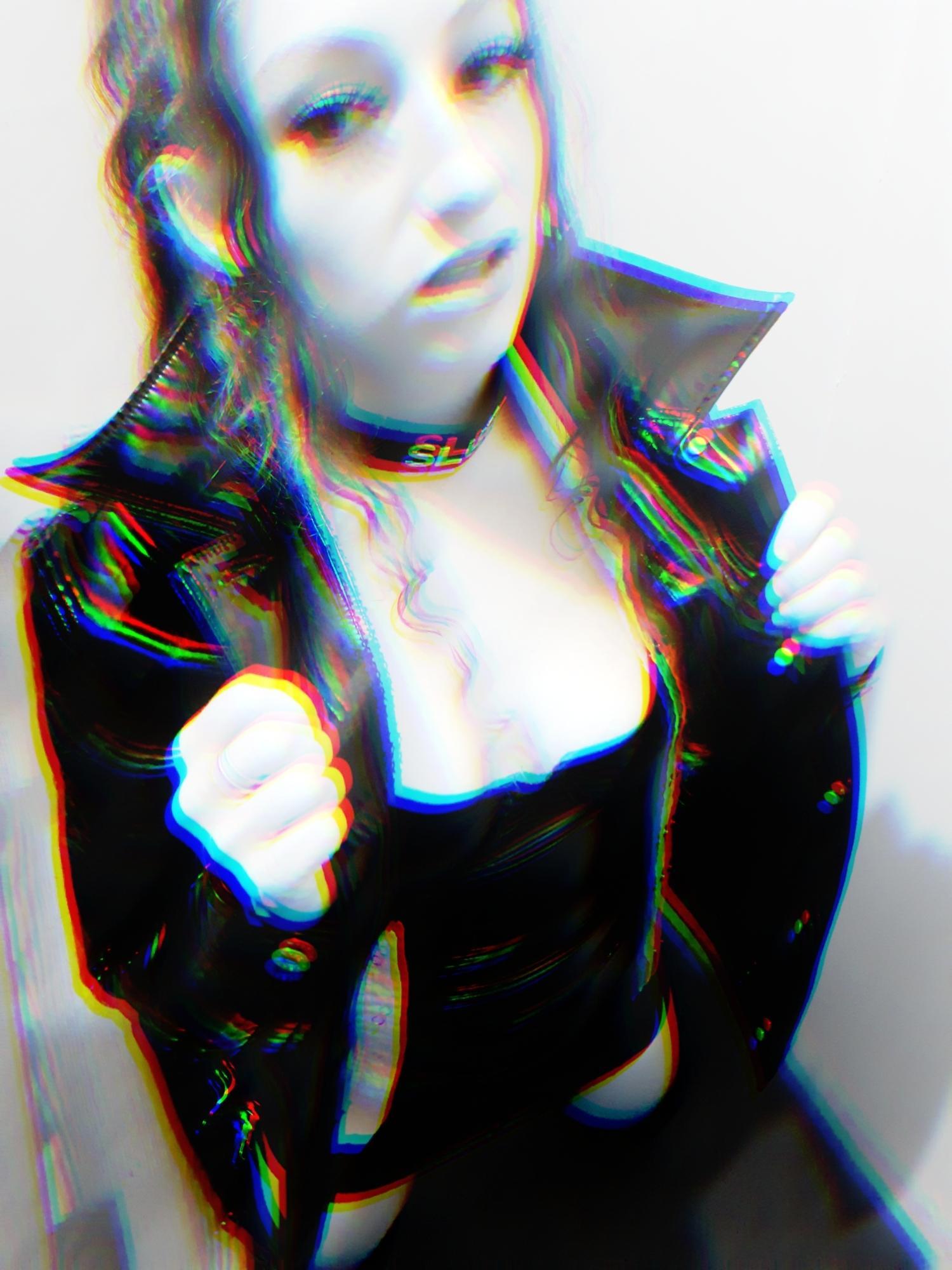 Veronica Shine profile image